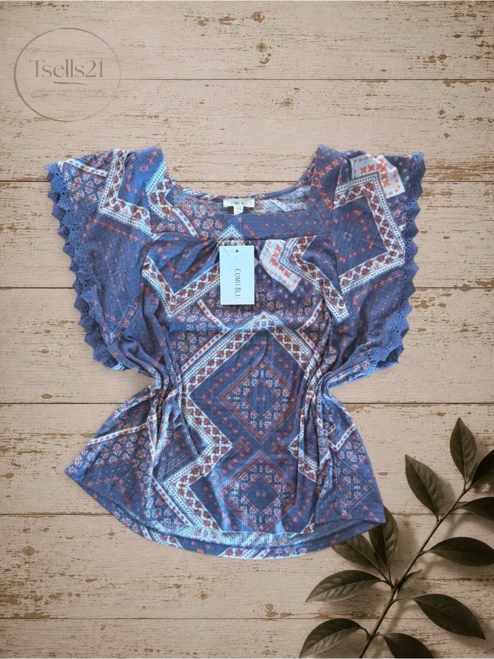 NWT Como Blu Bohemian Crochet Trim Top - Size L